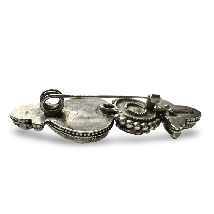 Ältere Silber - Brosche mit Koralle - Atelier Tibet