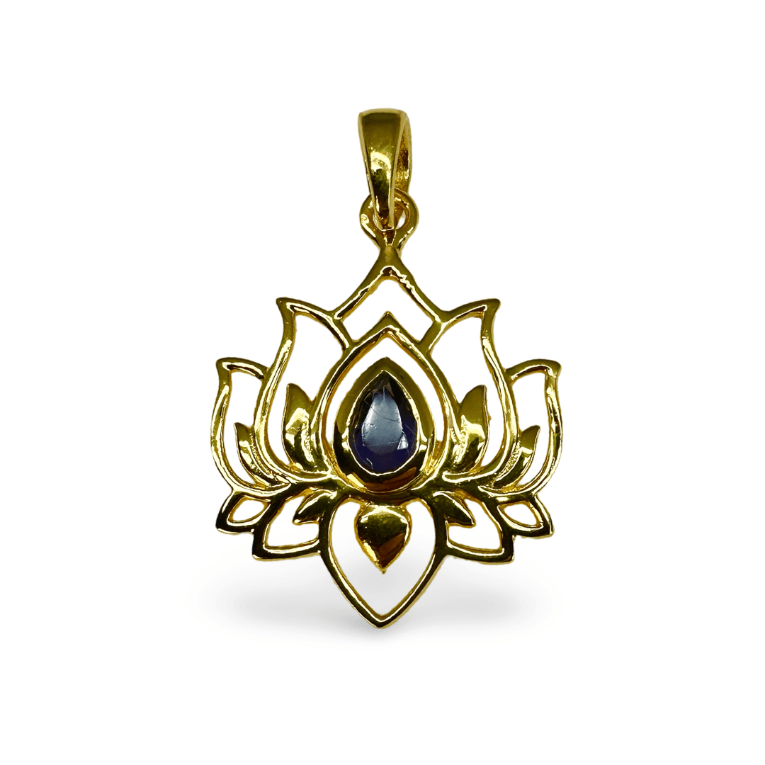 Anhänger in Lotus - Form aus vergoldetem Silber mit Iolith - Atelier Tibet