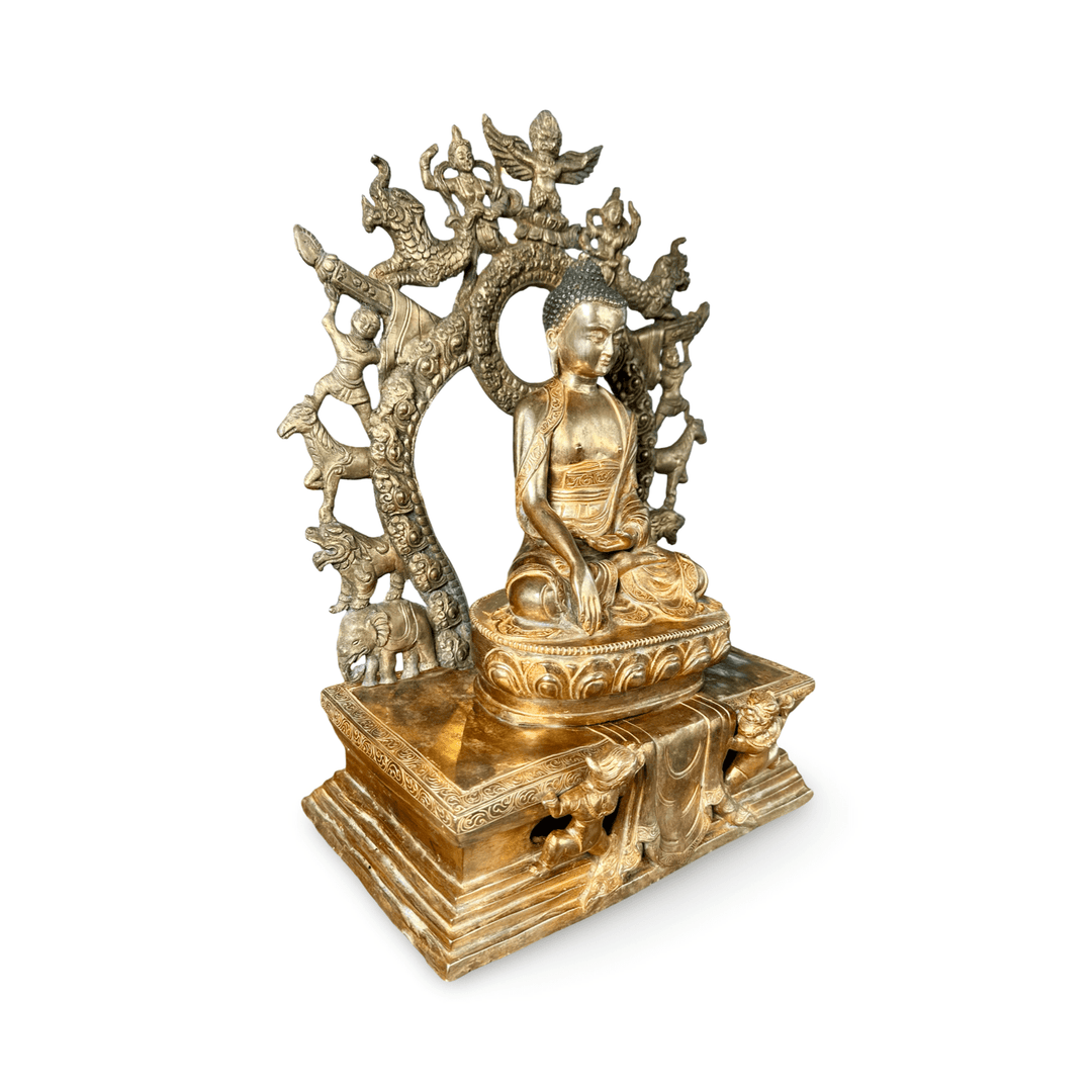 Antike vergoldete Shakyamuni Buddha Statue mit aufwändiger Aureole - Atelier Tibet