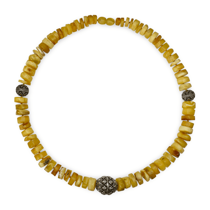 Butterscotch - Bernsteinkette mit Silber - Perlen im Ethno - Stil - Atelier Tibet