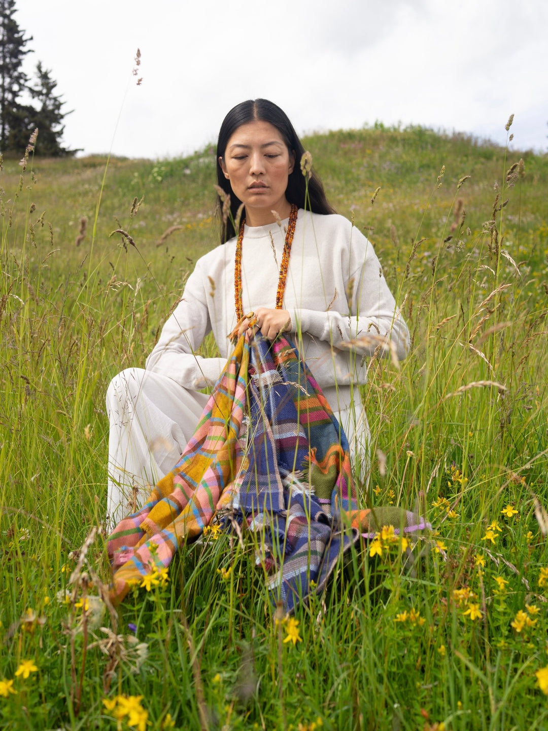 Cashmere-Schal «Changtang» - Königsblau mit Sand und Bordeaux - Atelier Tibet