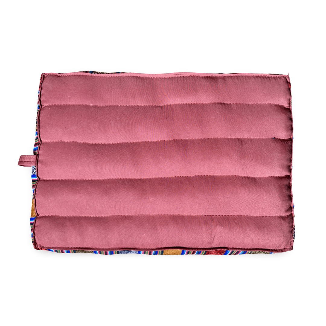 Dunkelrotes Meditations - und Sitzkissen - Atelier Tibet