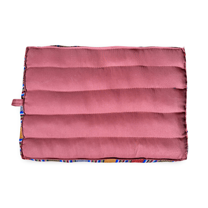 Dunkelrotes Meditations - und Sitzkissen - Atelier Tibet