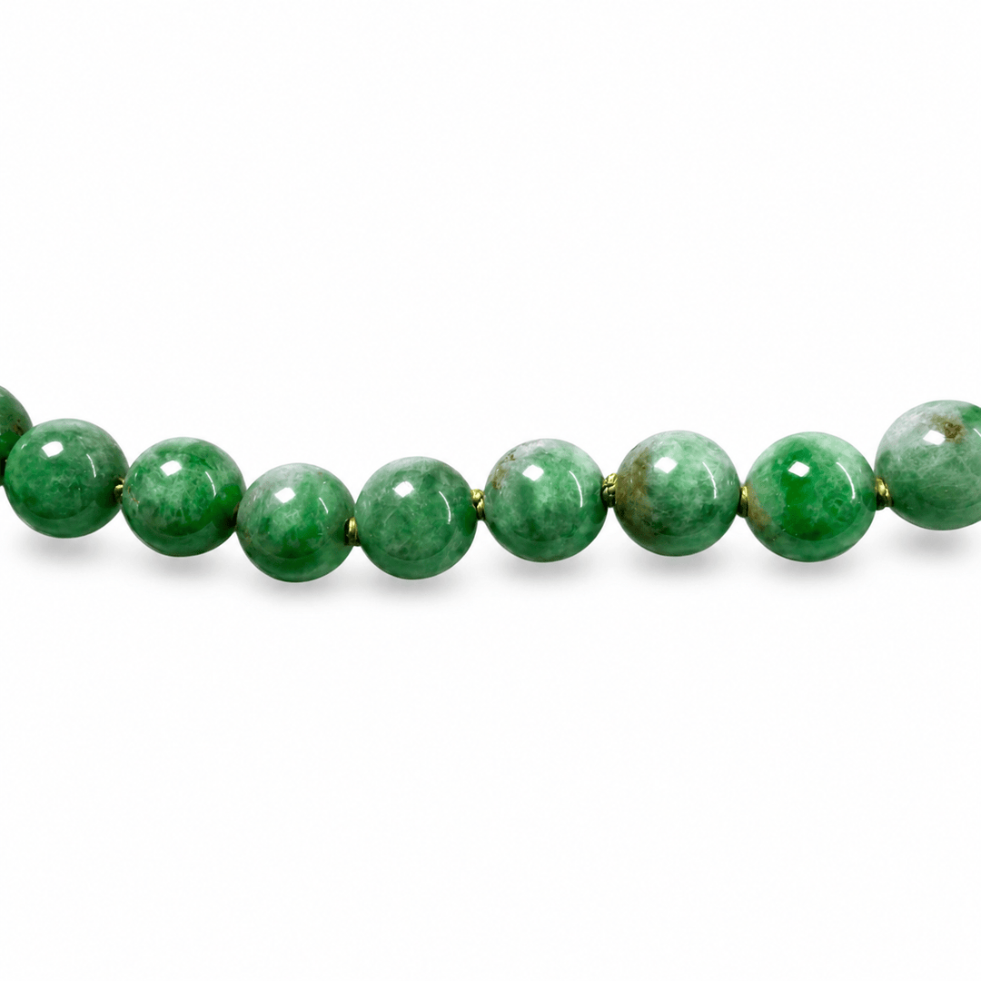 Edle Halskette aus Burma-Jade - handgeknüpft - Atelier Tibet