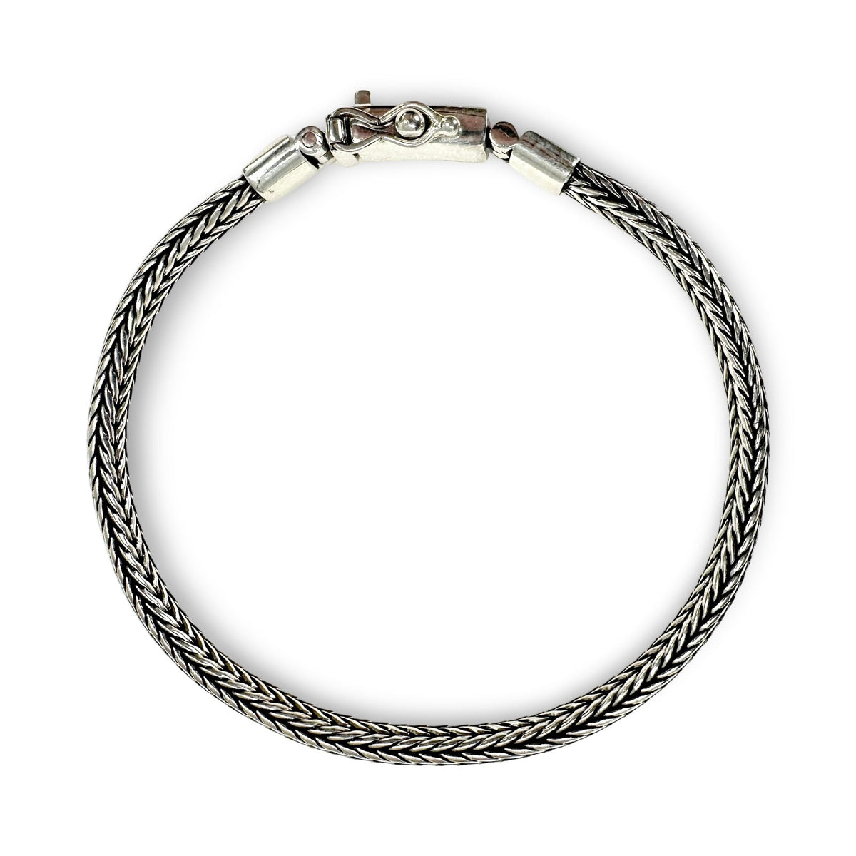 Edles Silber - Schlangenarmband mit markantem Verschluss - Atelier Tibet