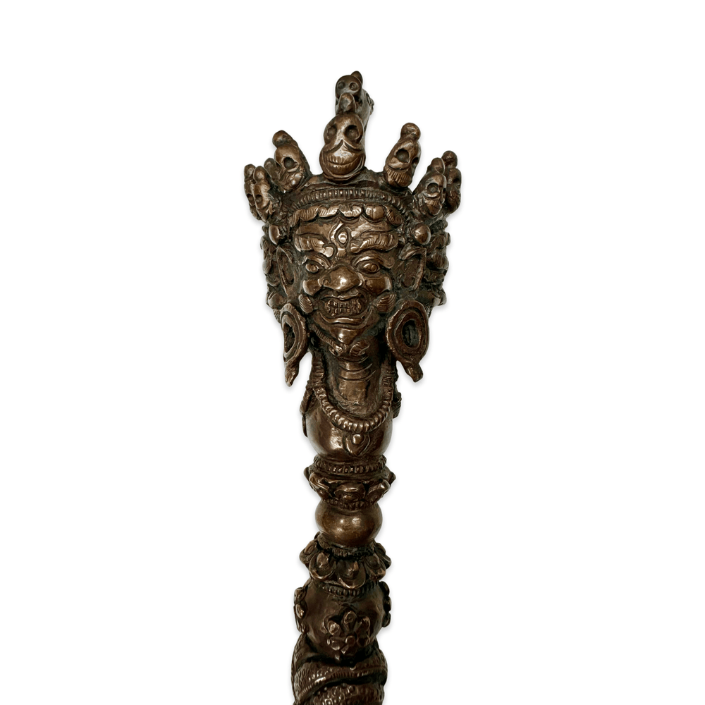 Fein gearbeiteter, schwerer Phurpa Ritualdolch aus Bronze - Atelier Tibet