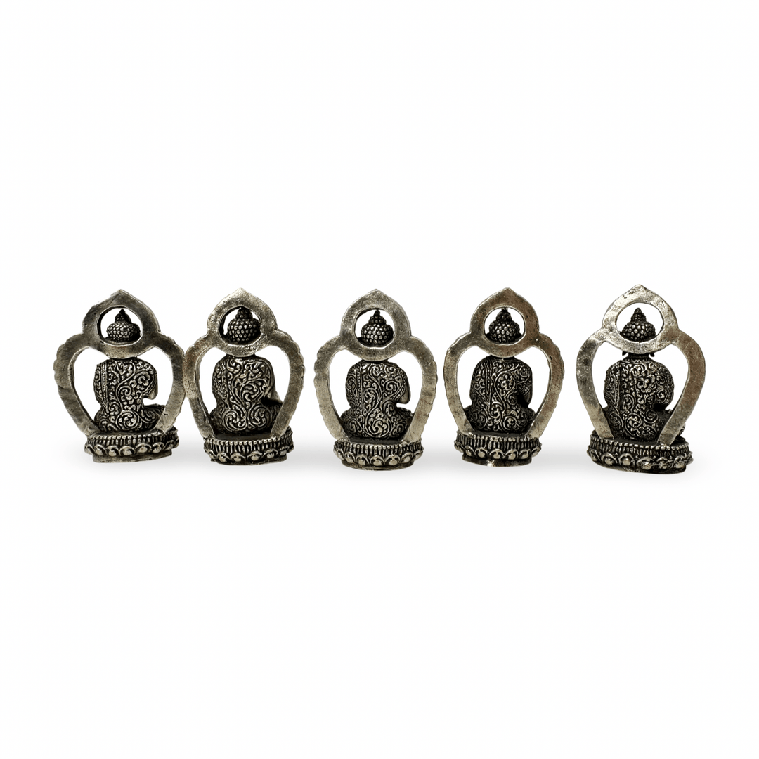 Fünfteiliges Set kleiner Buddha - Statuen aus versilberter Bronze (4.5 cm) - Atelier Tibet