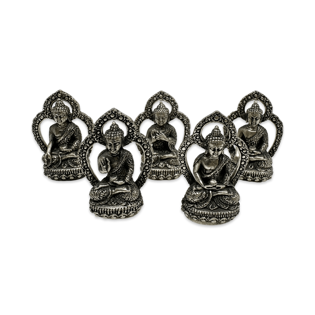 Fünfteiliges Set kleiner Buddha - Statuen aus versilberter Bronze (4.5 cm) - Atelier Tibet
