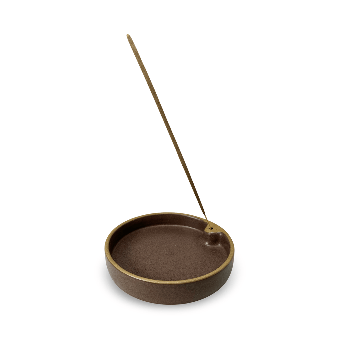 Funktionale, moderne Räucherstäbchen - Sockel aus gebranntem Ton - Atelier Tibet