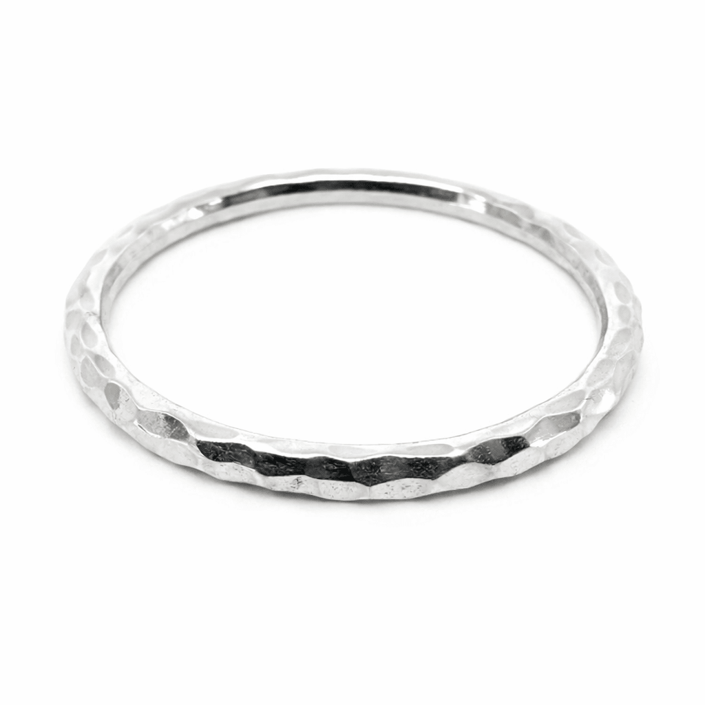Gehämmerter Silberring - Atelier Tibet