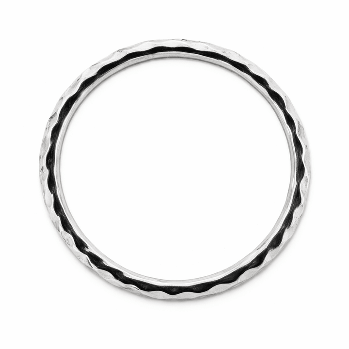 Gehämmerter Silberring - Atelier Tibet