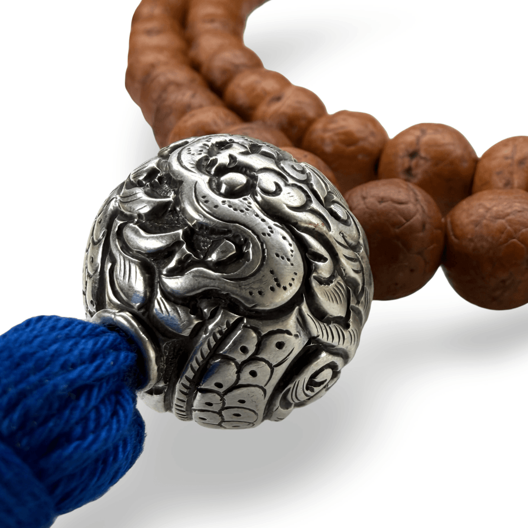 Grosse Bodhi-Mala mit Silberperle, Drachenmotiv - Atelier Tibet