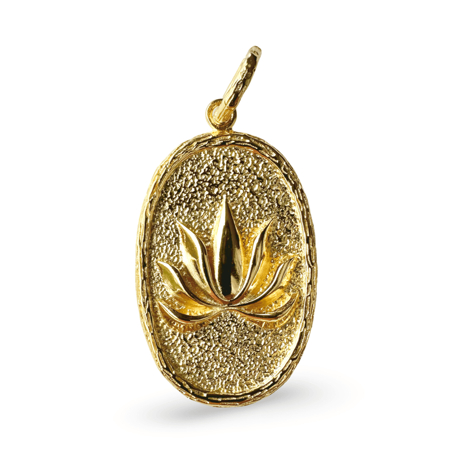 Grosser Lotus - Anhänger aus vergoldetem Silber - Atelier Tibet
