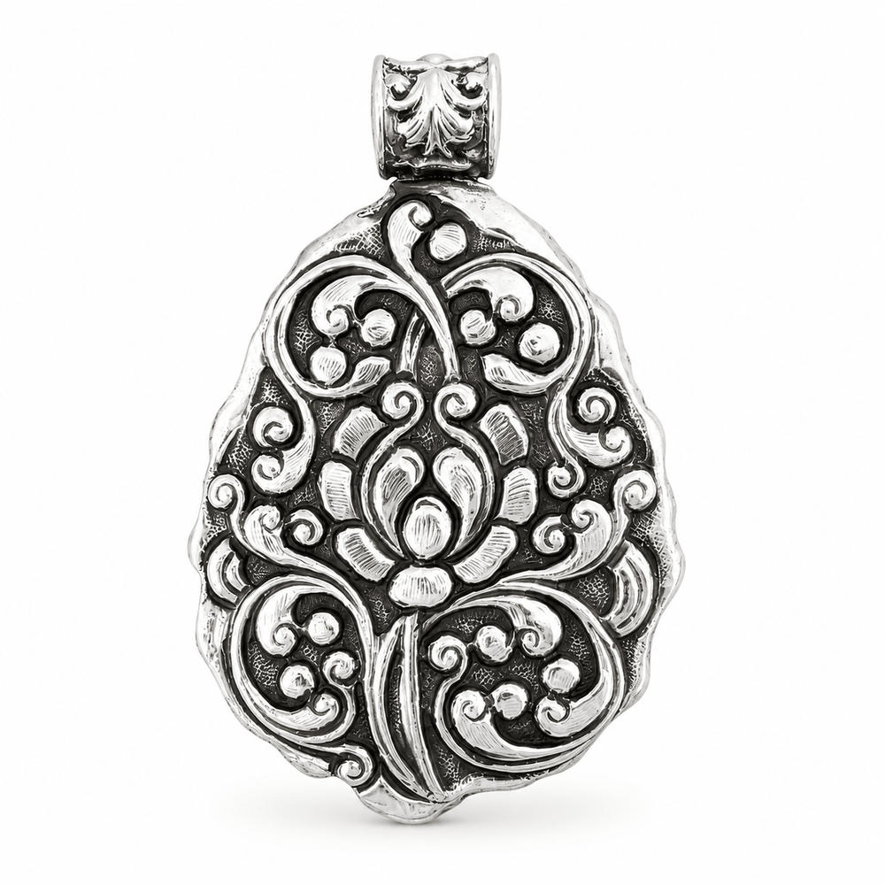 Grosser Silber-Anhänger mit Türkis und Koralle - Atelier Tibet