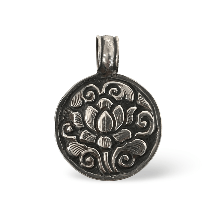 Grosser Tibetischer Silber-Anhänger mit Türkis und Koralle - Atelier Tibet