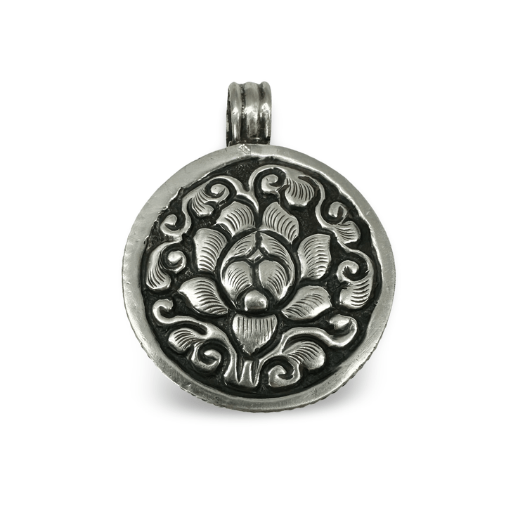 Grosser Tibetischer Silber - Anhänger mit Türkis und Koralle - Atelier Tibet