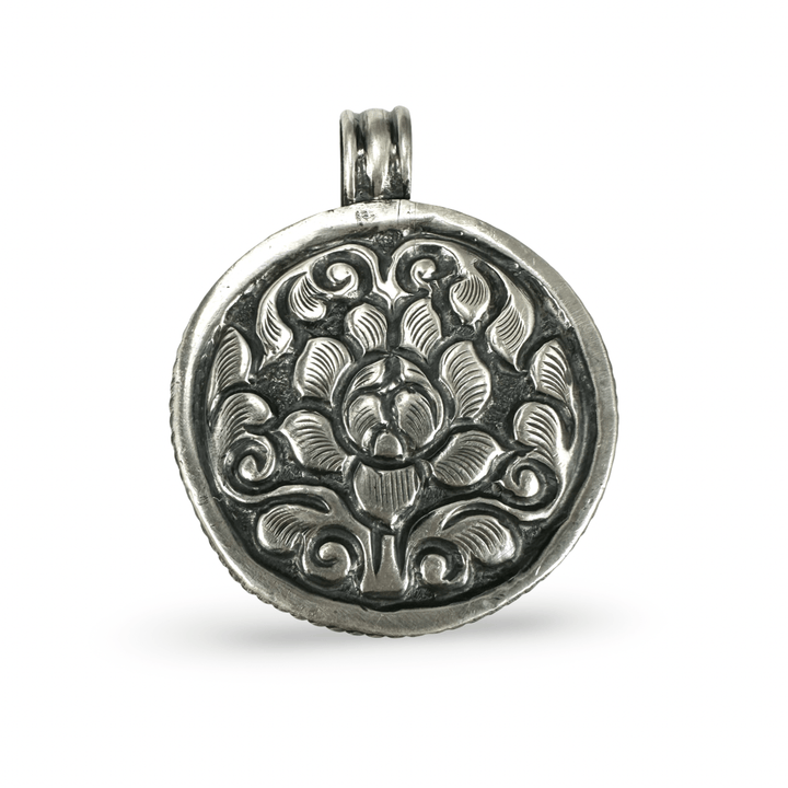 Grosser Tibetischer Silber - Anhänger mit Türkis und Koralle - Atelier Tibet