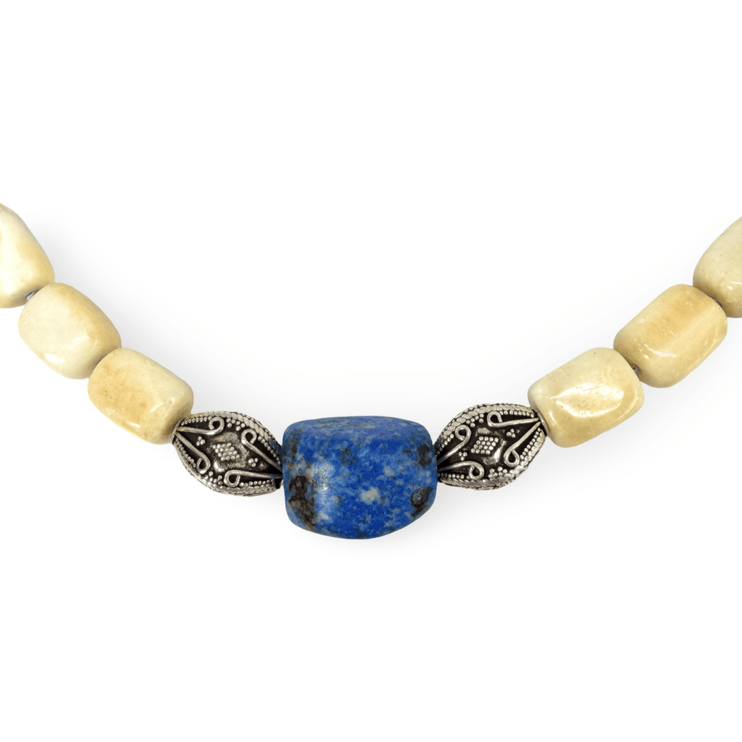 Halskette aus Aragonit mit Lapislazuli und Silber - Einzelstück - Atelier Tibet