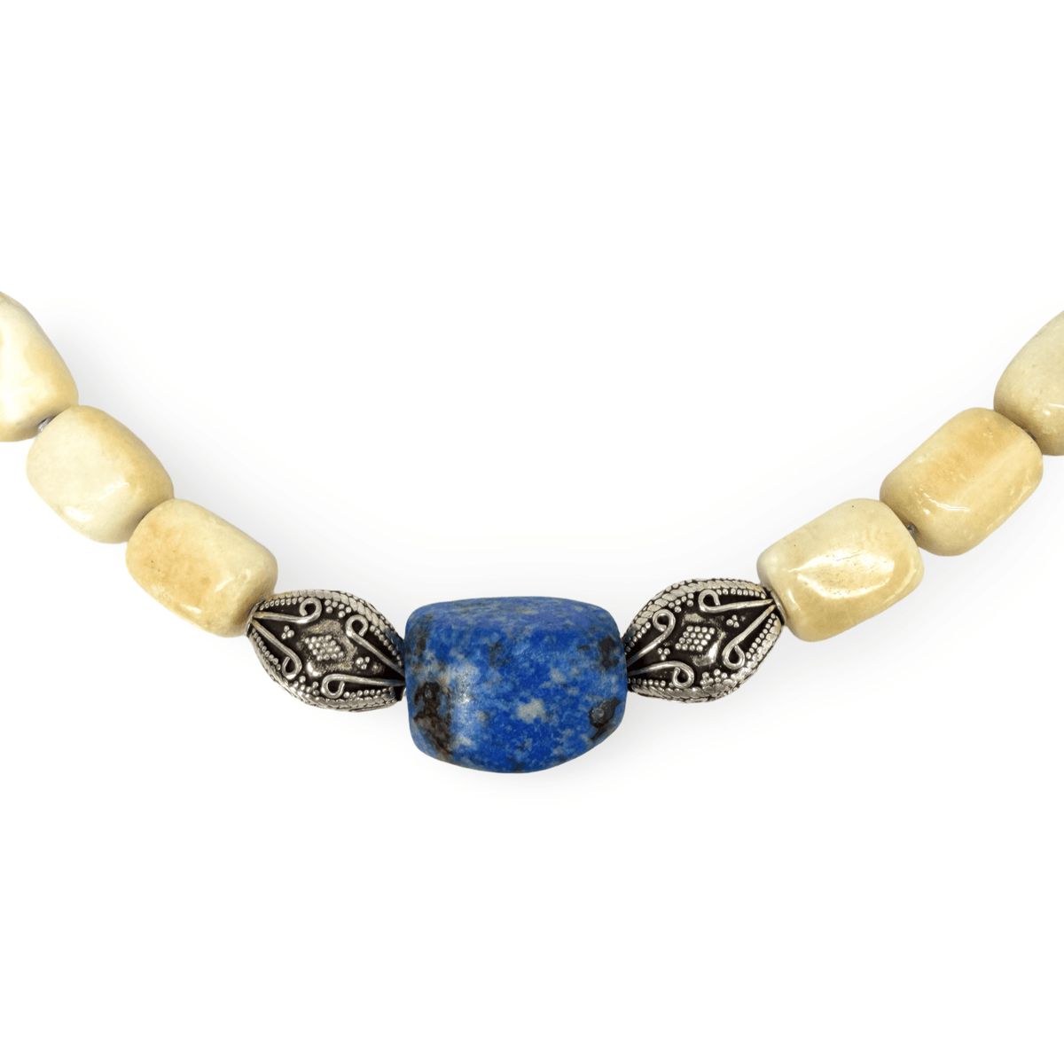Halskette aus Aragonit mit Lapislazuli und Silber - Einzelstück - Atelier Tibet