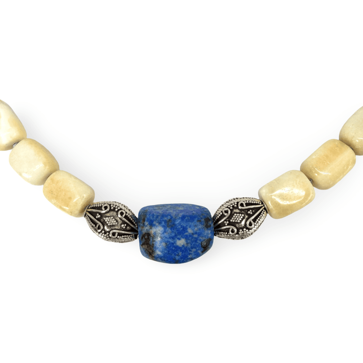 Halskette aus Aragonit mit Lapislazuli und Silber - Einzelstück - Atelier Tibet