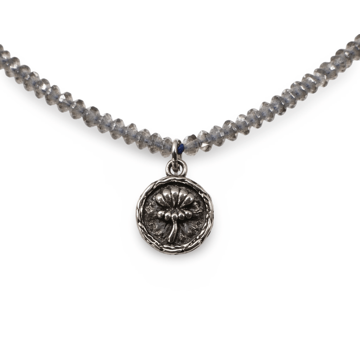Halskette aus Labradorit mit Lotus - Medallion - Atelier Tibet