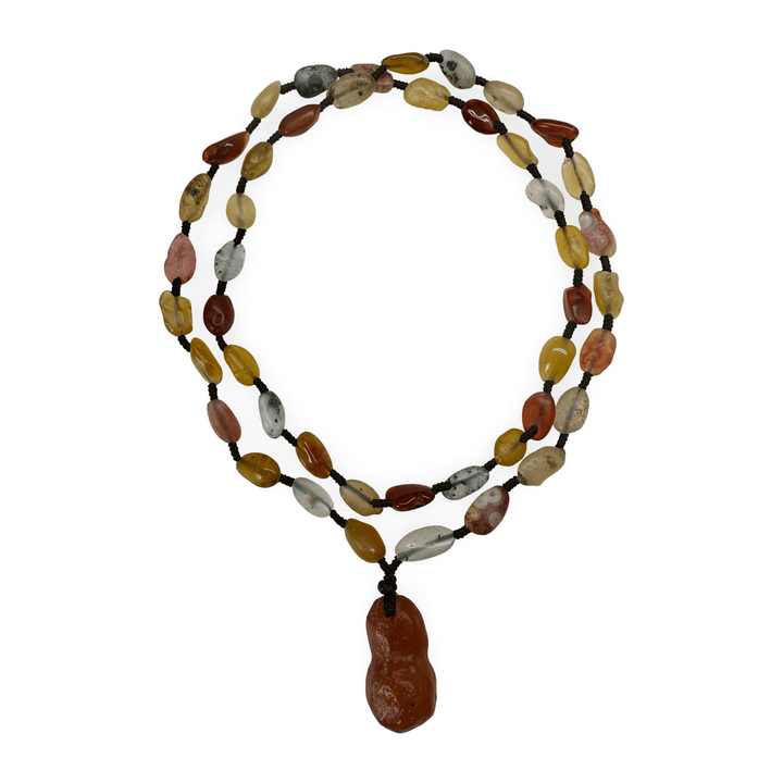 Halskette aus naturgeschliffenen Achaten aus der Wüste Gobi - Atelier Tibet