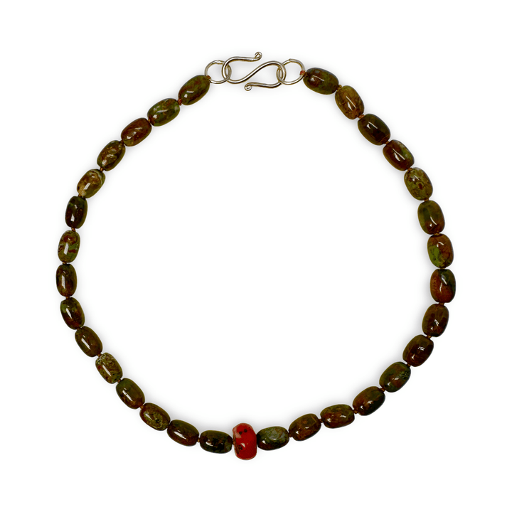 Halskette aus Opal - Perlen und alter Koralle - Atelier Tibet