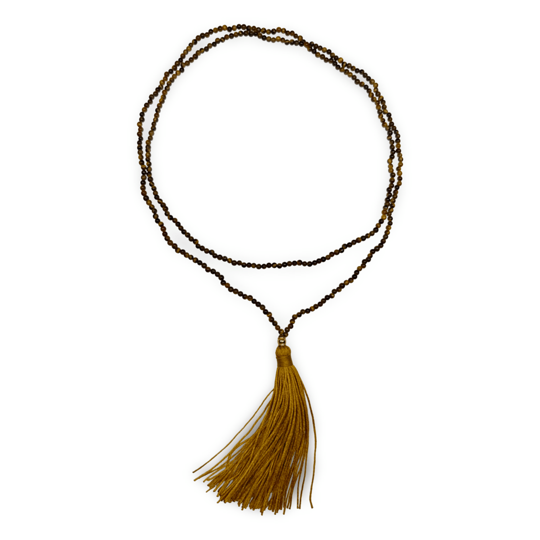 Halskette aus Tigerauge mit einer goldenen Quaste - Atelier Tibet