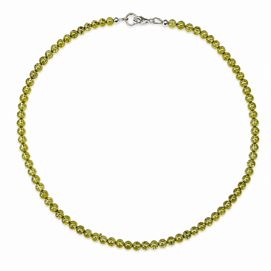 Halskette mit facettierten Peridot - Perlen - Atelier Tibet