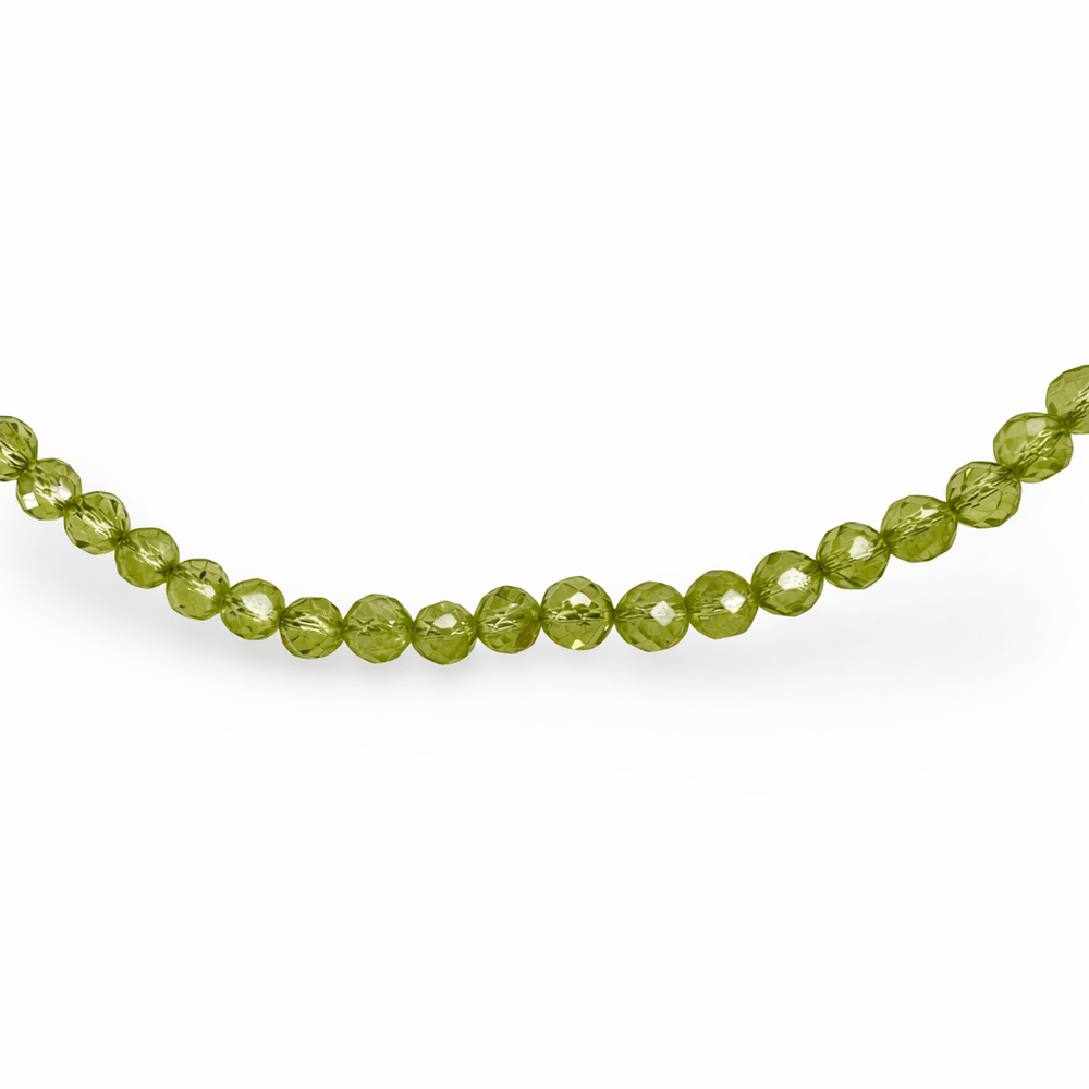 Halskette mit facettierten Peridot - Perlen - Atelier Tibet