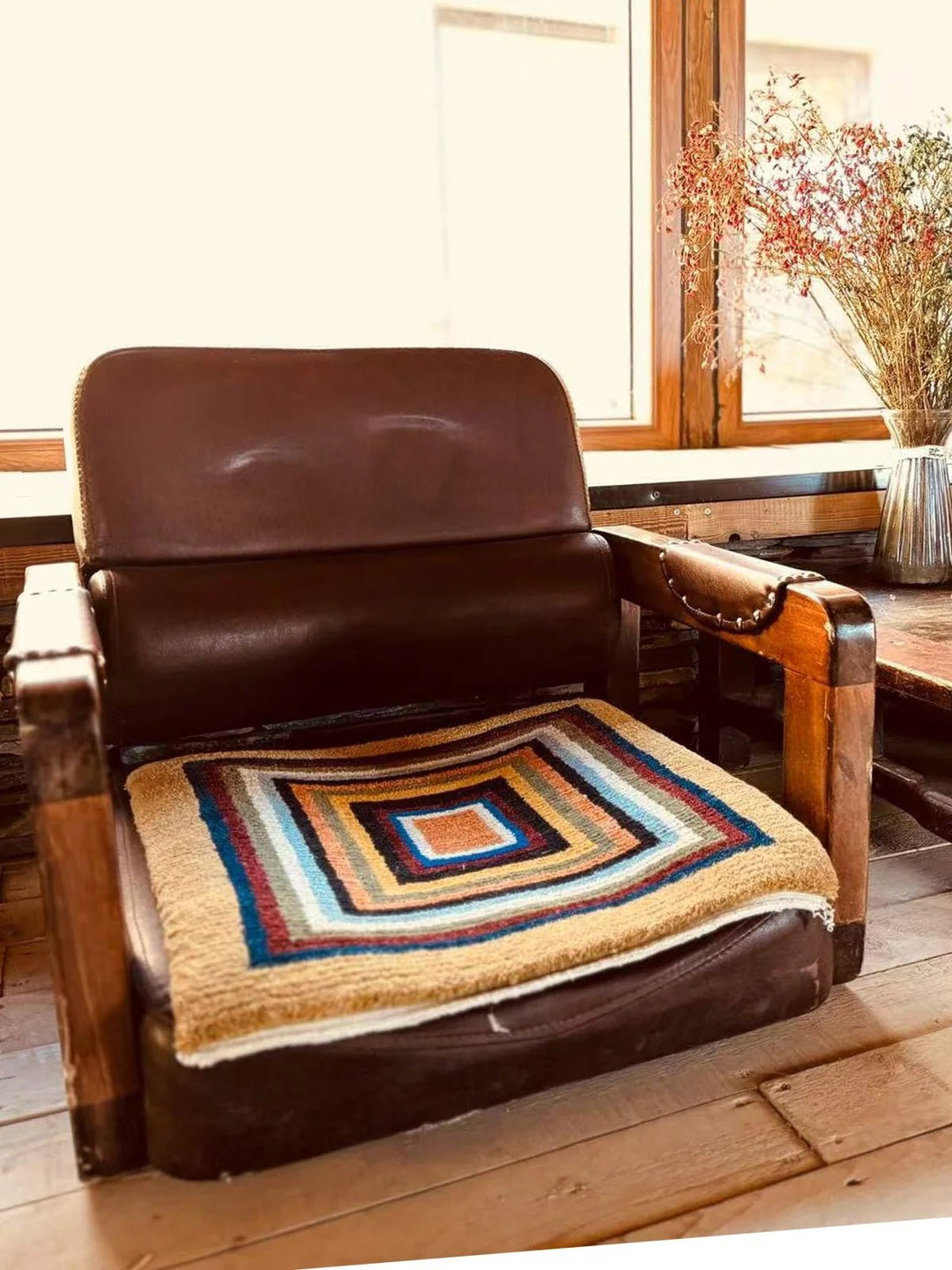 Handgeknüpfter Sitzteppich aus tibetischer Wolle · CHARU × Sayol - Atelier Tibet