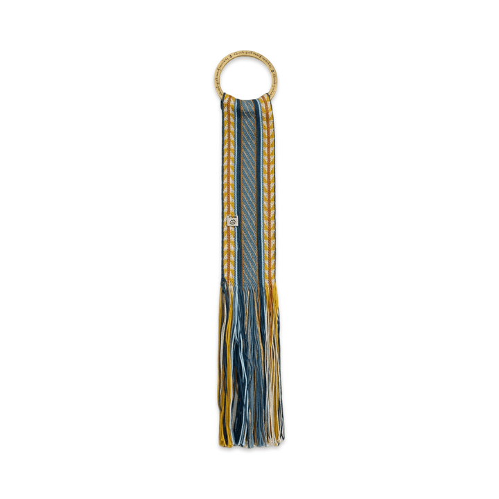 Handgewebter Anhänger mit Messingring aus Tibet · CHARU × Tsoten - Atelier Tibet
