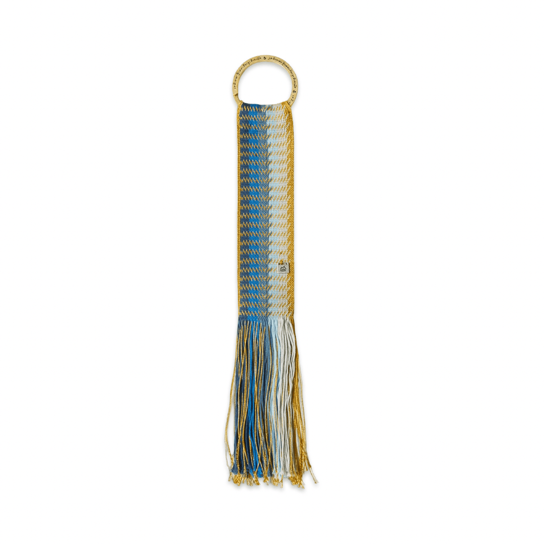 Handgewebter Anhänger mit Messingring aus Tibet · CHARU × Tsoten - Atelier Tibet