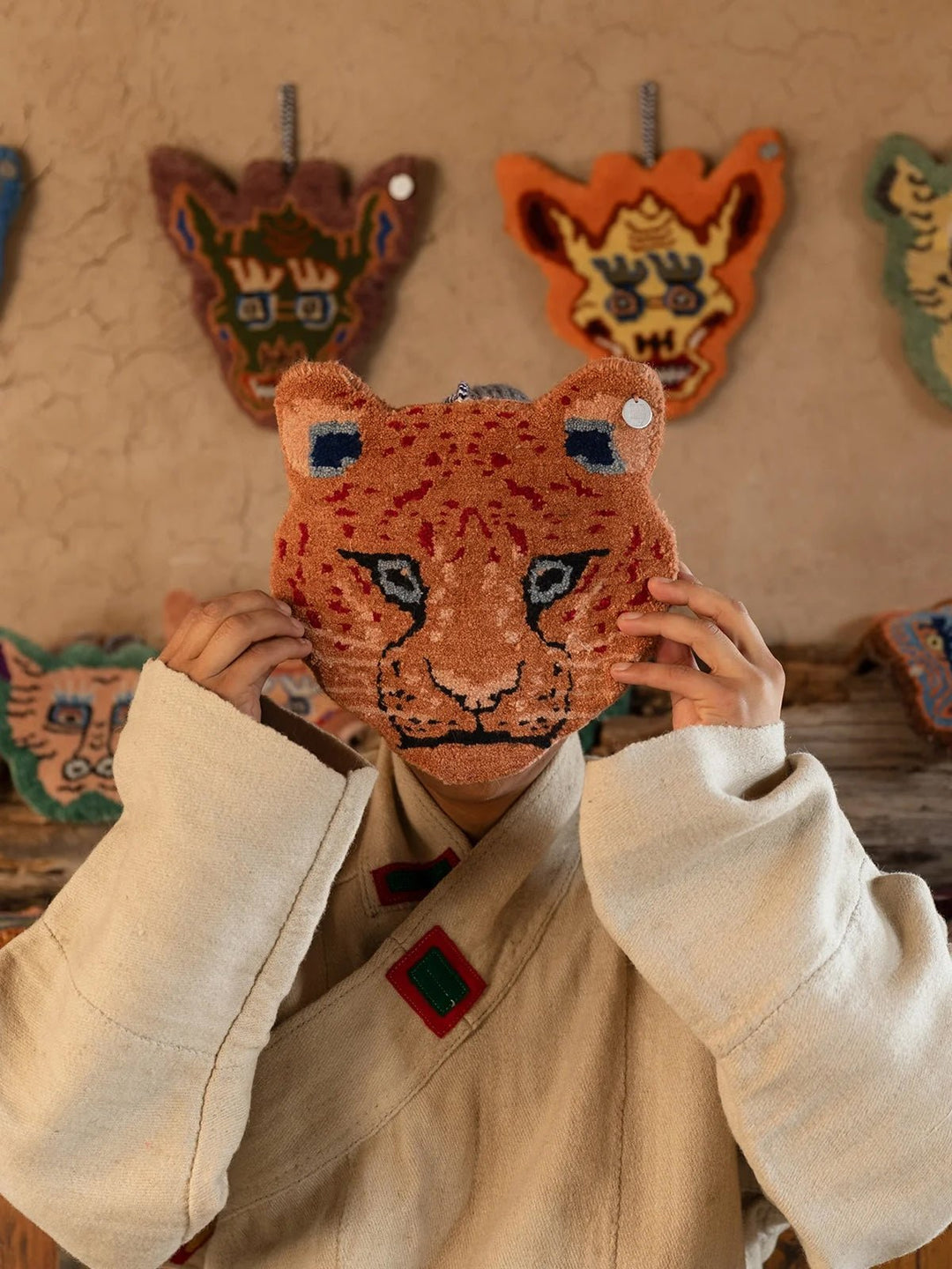 «Highland Beasts» · Mini-Teppich aus Tibet · CHARU × Sayol - Atelier Tibet