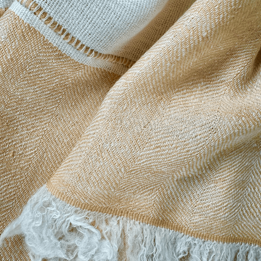 Himalaya Kaschmir Schal • 100% Pashmina • Apricot & Offwhite - Atelier Tibet