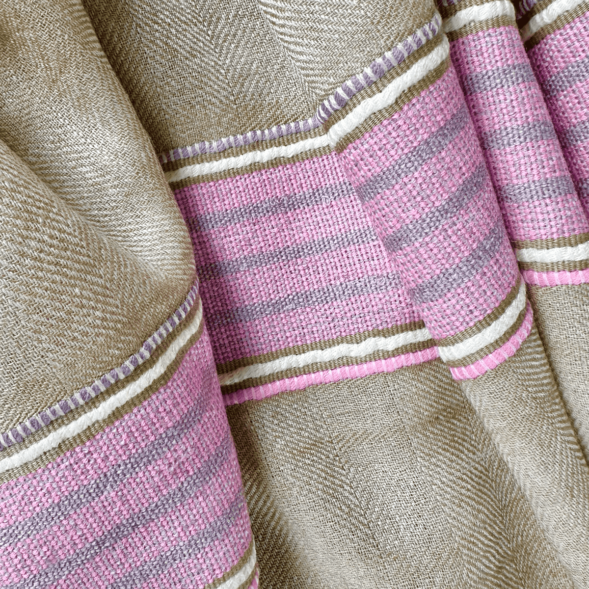 Himalaya Schal • 80% Wolle, 20% Pashmina • Beige & Pink - Atelier Tibet