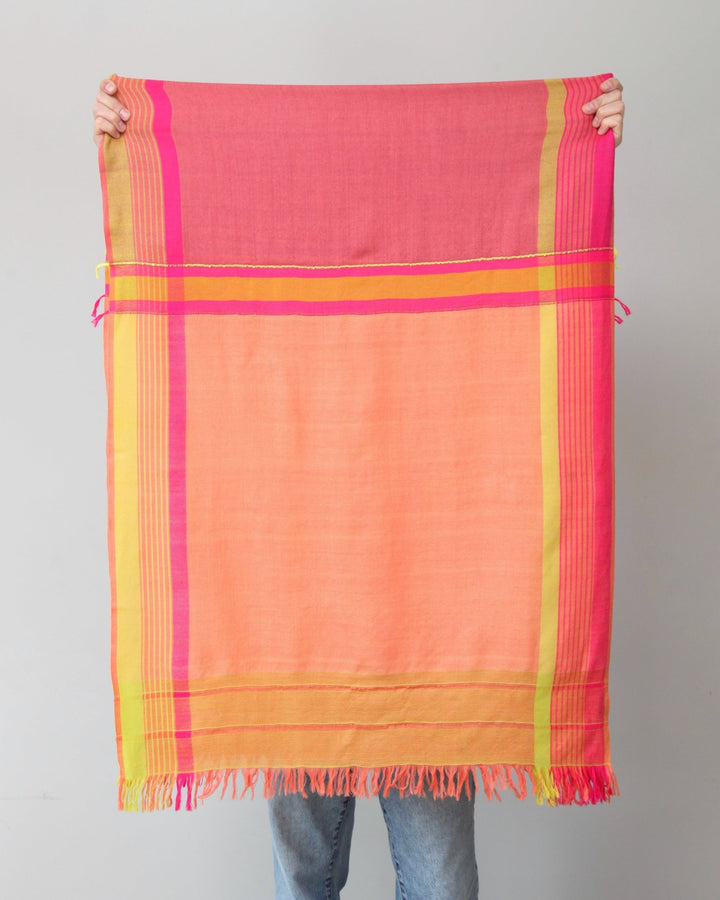 Himalaya Schal • 80% Wolle, 20% Pashmina • Koralle, Grün, Pink - Atelier Tibet