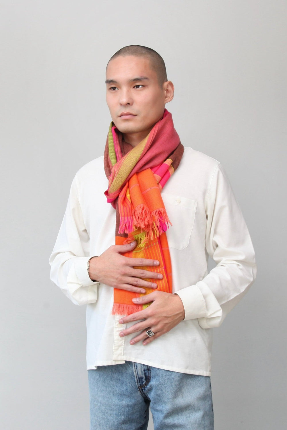 Himalaya Schal • 80% Wolle, 20% Pashmina • Orange, Pink, Violett, Grün, Gelb, Koralle - Atelier Tibet