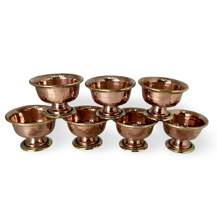 Hochwertige «Chöpa» Altar Wasserschalen aus Kupfer - Atelier Tibet