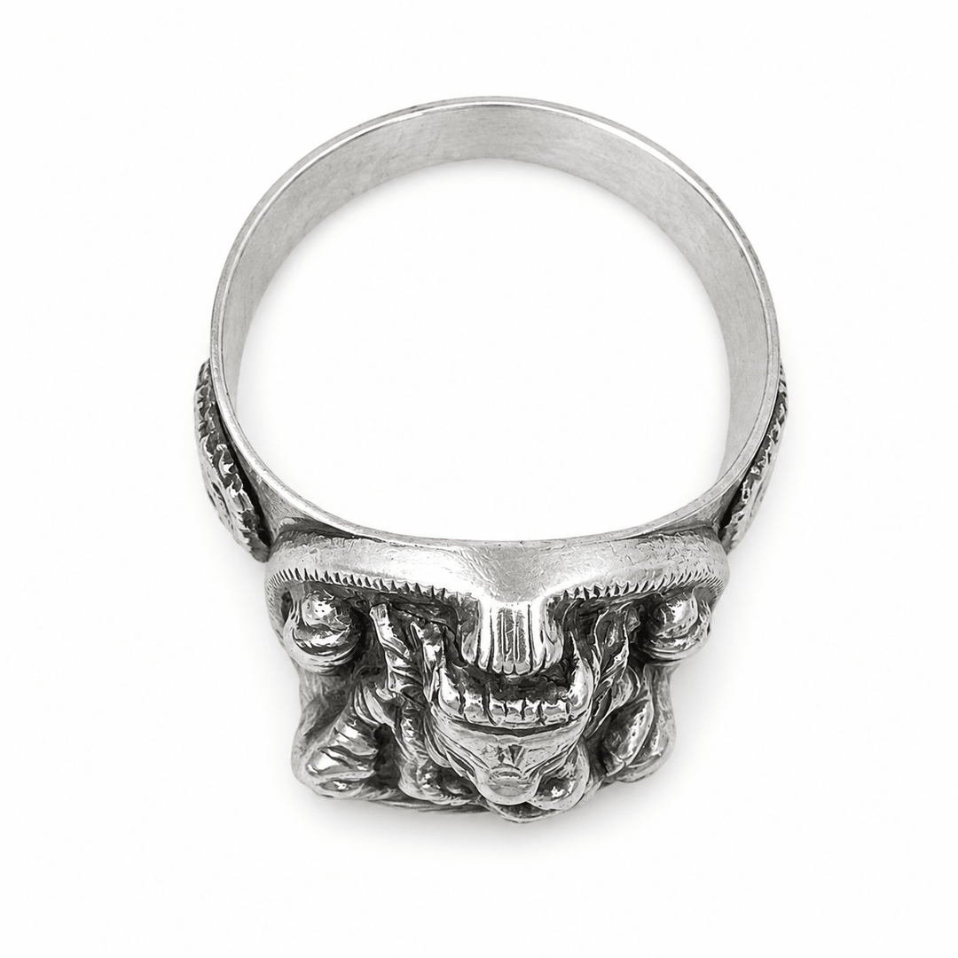 Imposanter Ganesha-Ring aus Silber - Atelier Tibet