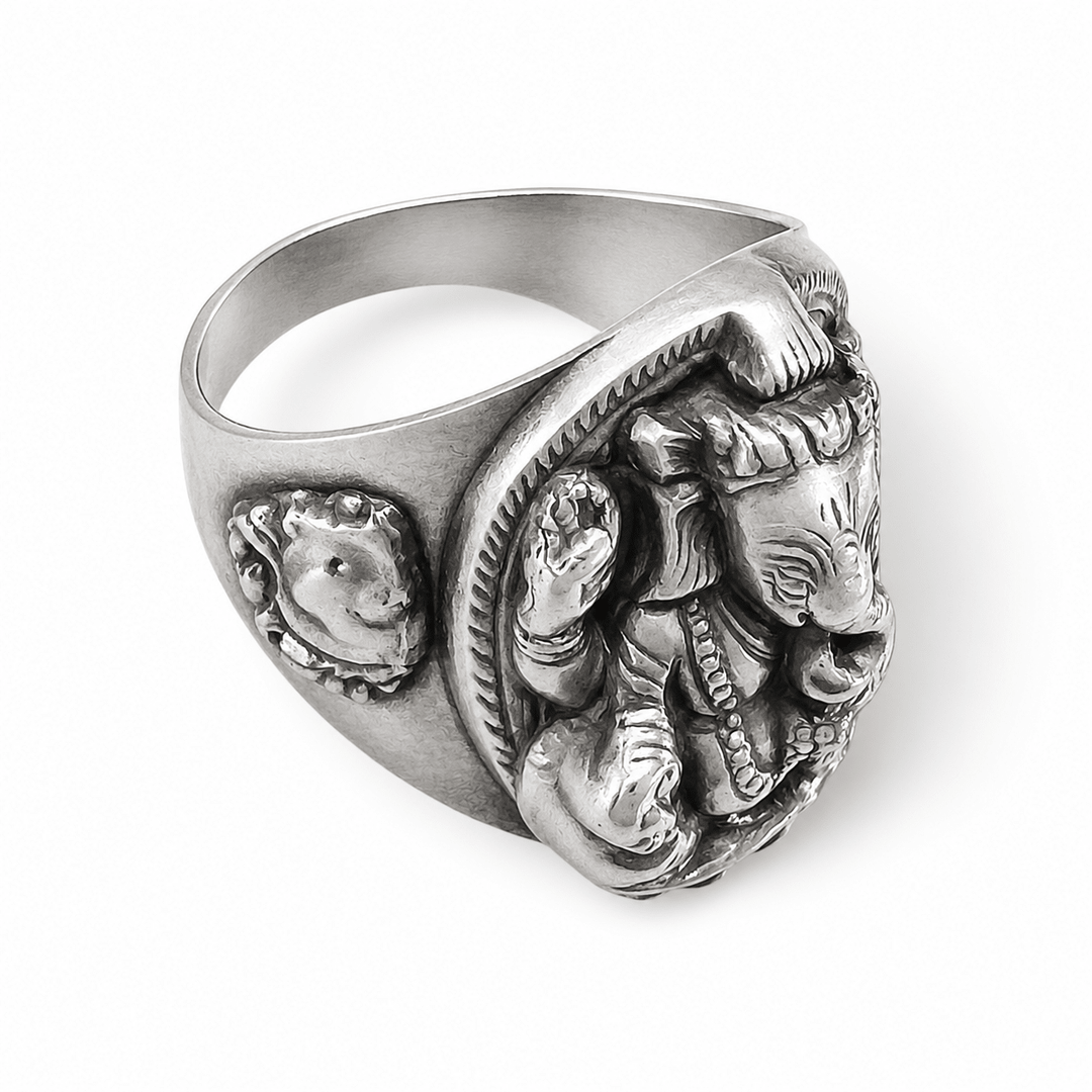 Imposanter Ganesha-Ring aus Silber - Atelier Tibet