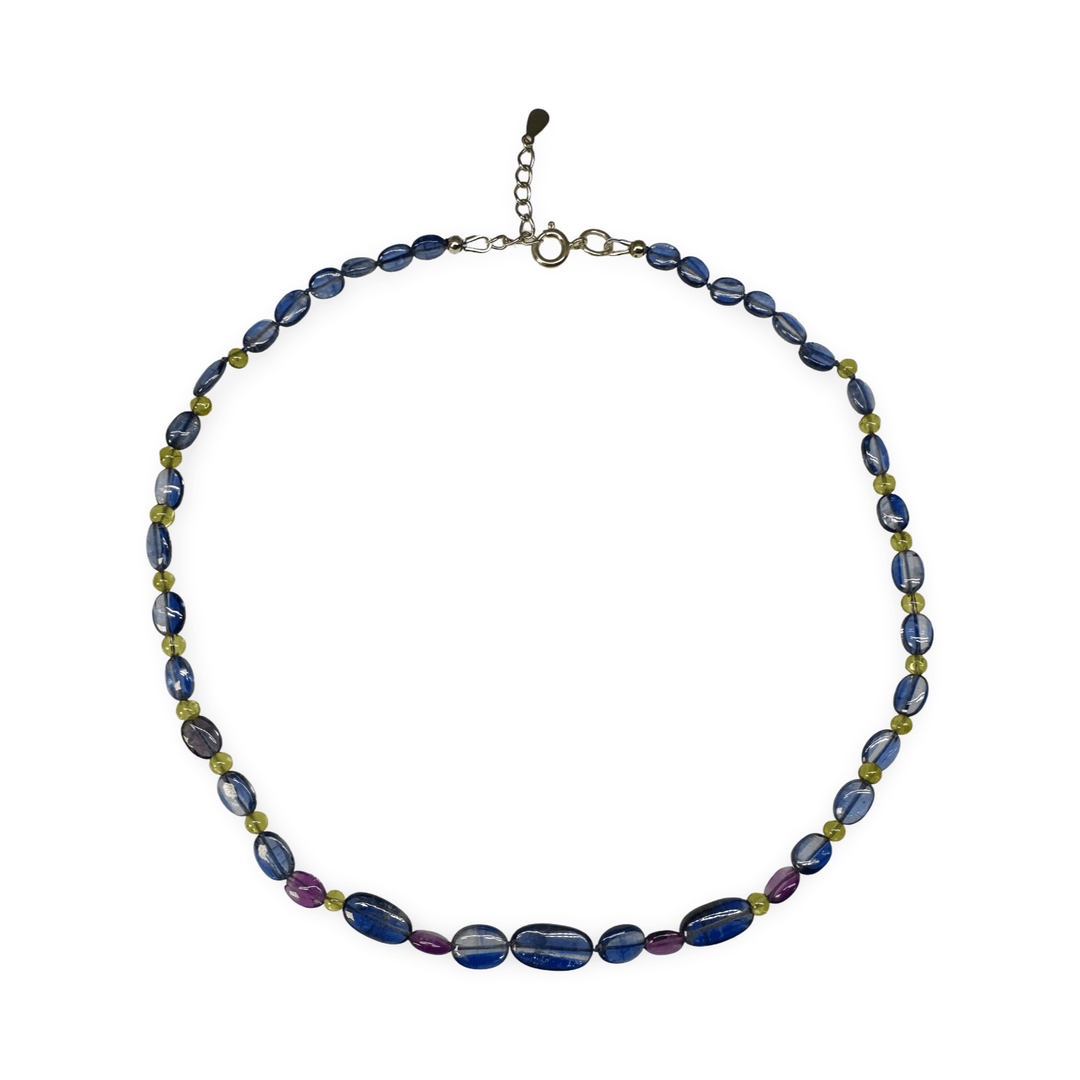Kette aus Kyanit, Peridot und Amethyst - Atelier Tibet