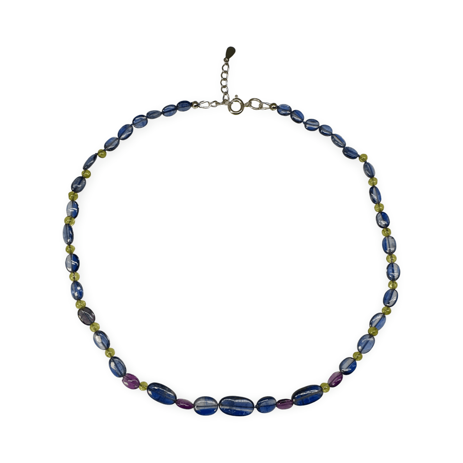 Kette aus Kyanit, Peridot und Amethyst - Atelier Tibet