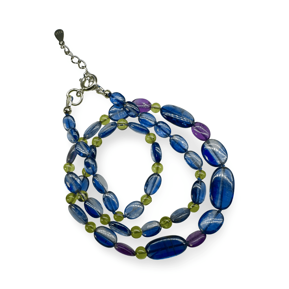 Kette aus Kyanit, Peridot und Amethyst - Atelier Tibet