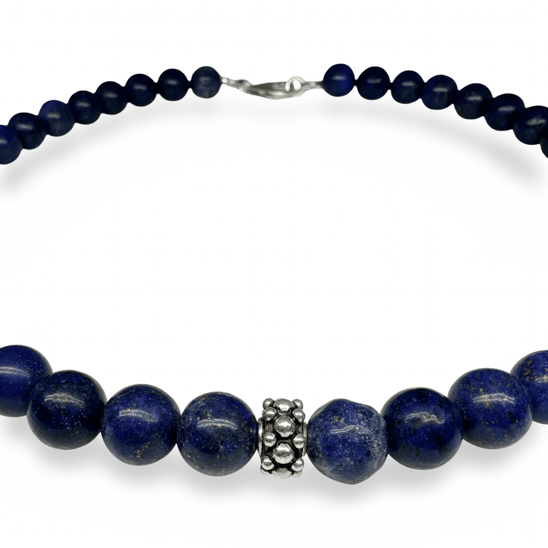 Kette aus Lapis Lazuli und Silberperlen - Atelier Tibet