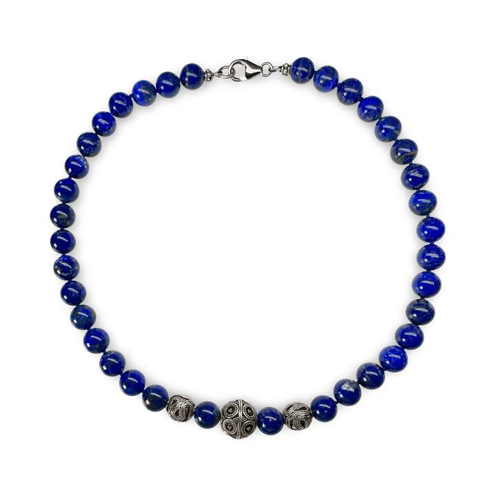 Kette aus Lapis Lazuli und Silberperlen - Atelier Tibet