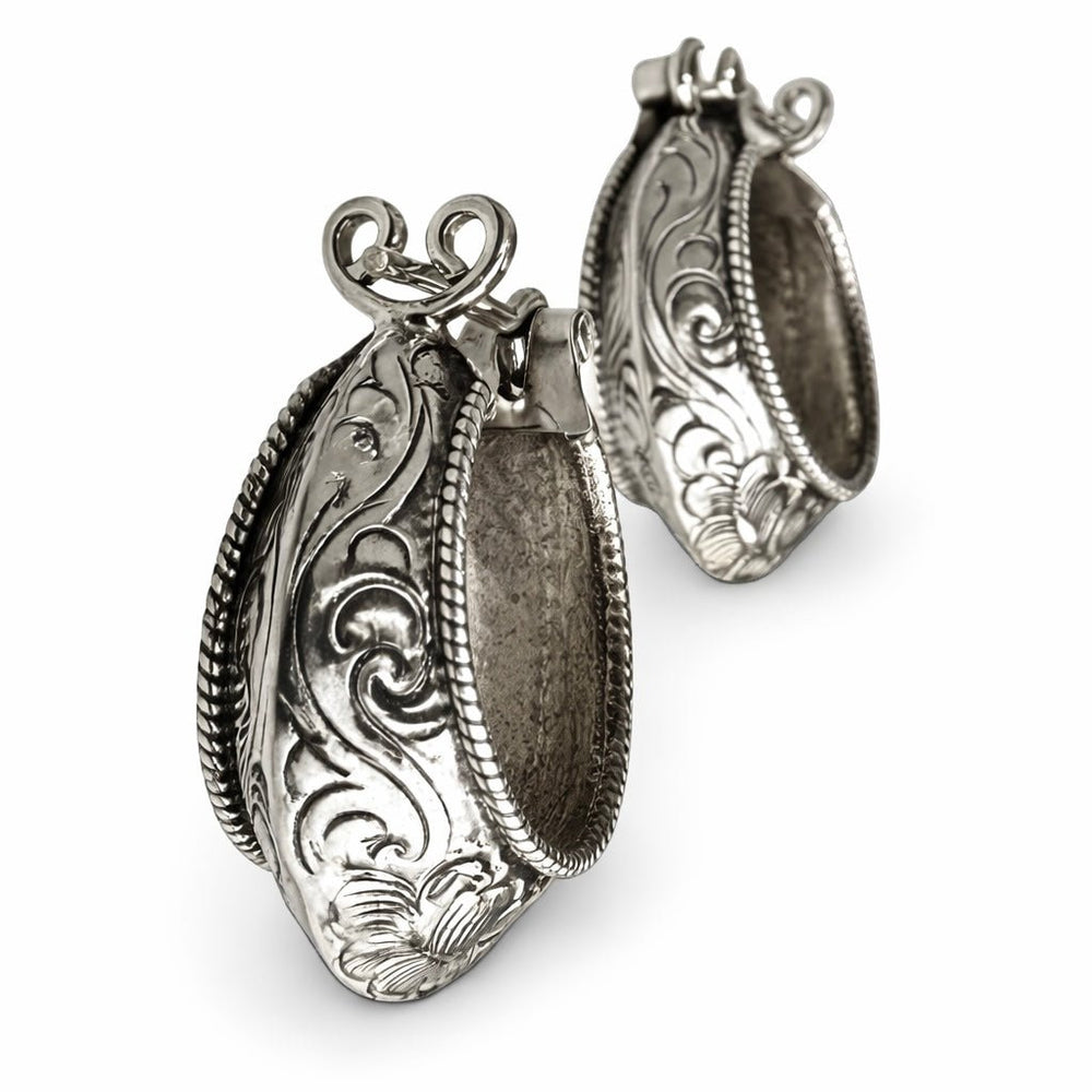 Kleine ziselierte Kreolen aus Silber - Atelier Tibet