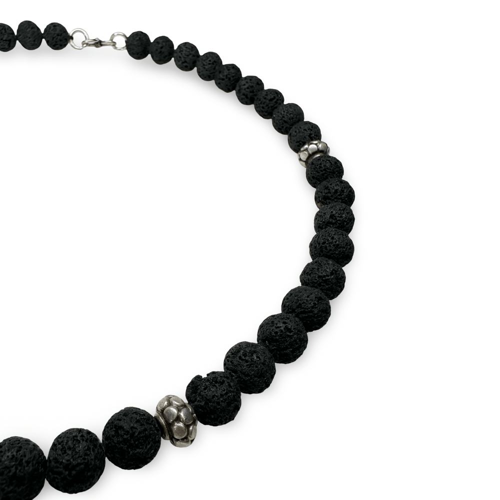 Lava - Kette mit Silber - Perlen - Atelier Tibet