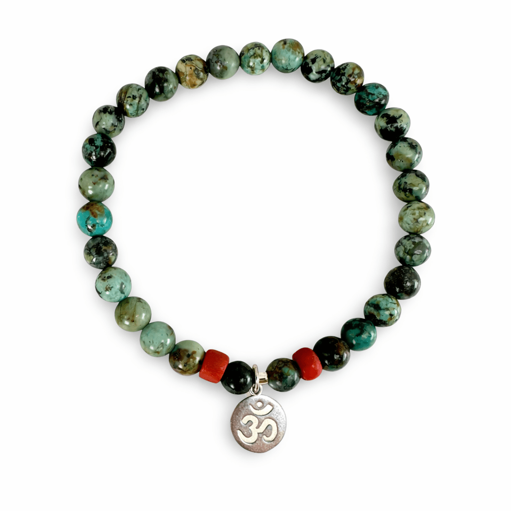 Mala - Armband aus Tibet - Türkis mit Koralle und Om ॐ - Atelier Tibet