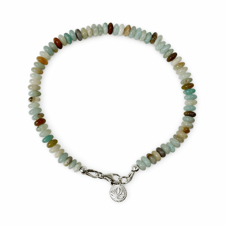 Mala - Armband mit Amazonit und Lotus - Anhänger aus Silber - Atelier Tibet